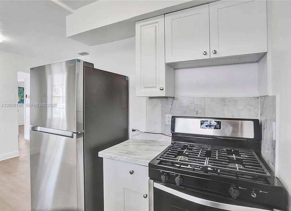 2627 Lincoln St, Hollywood, FL 33020 - For Sale photo 8