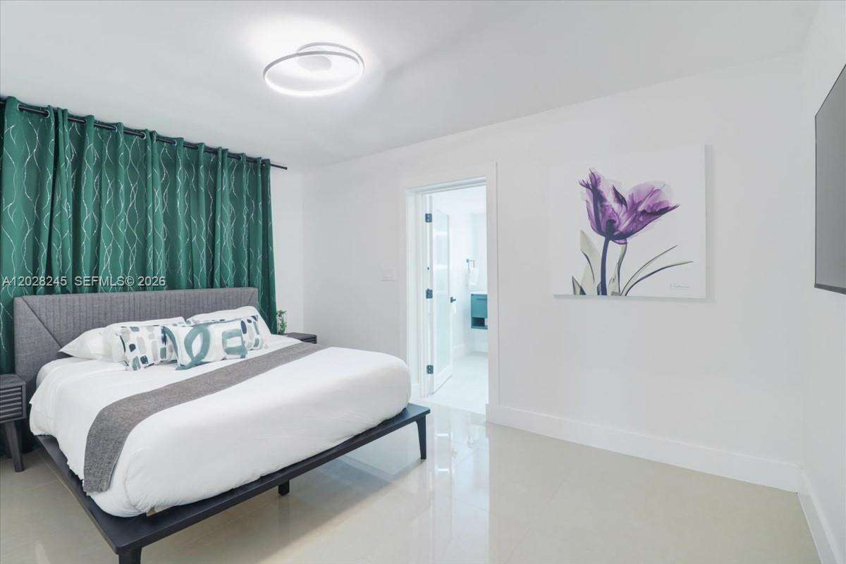 2215 Cleveland St, Hollywood, FL 33020 - For Sale photo 15