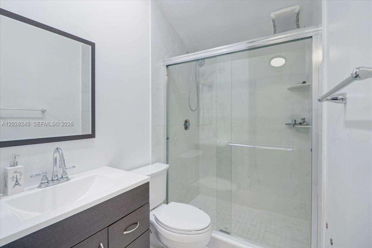 2215 Cleveland St, Hollywood, FL 33020 - For Sale photo 23
