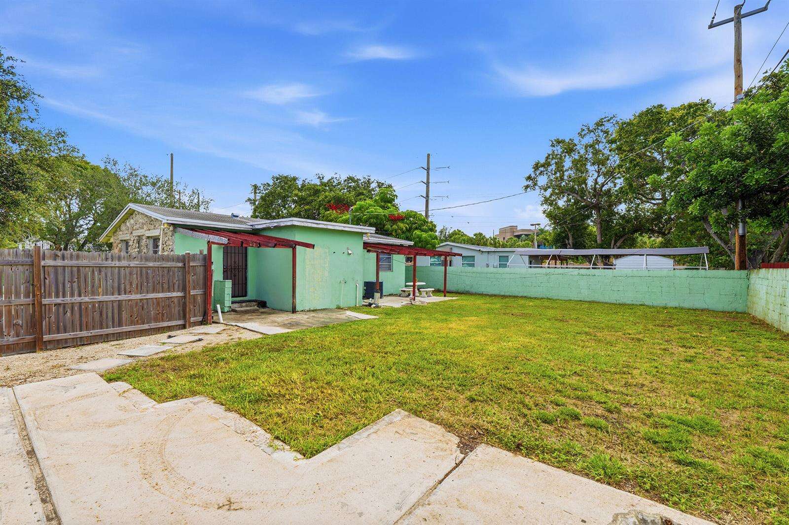 6404 Oak, Hollywood, FL 33024 - For Sale photo 18