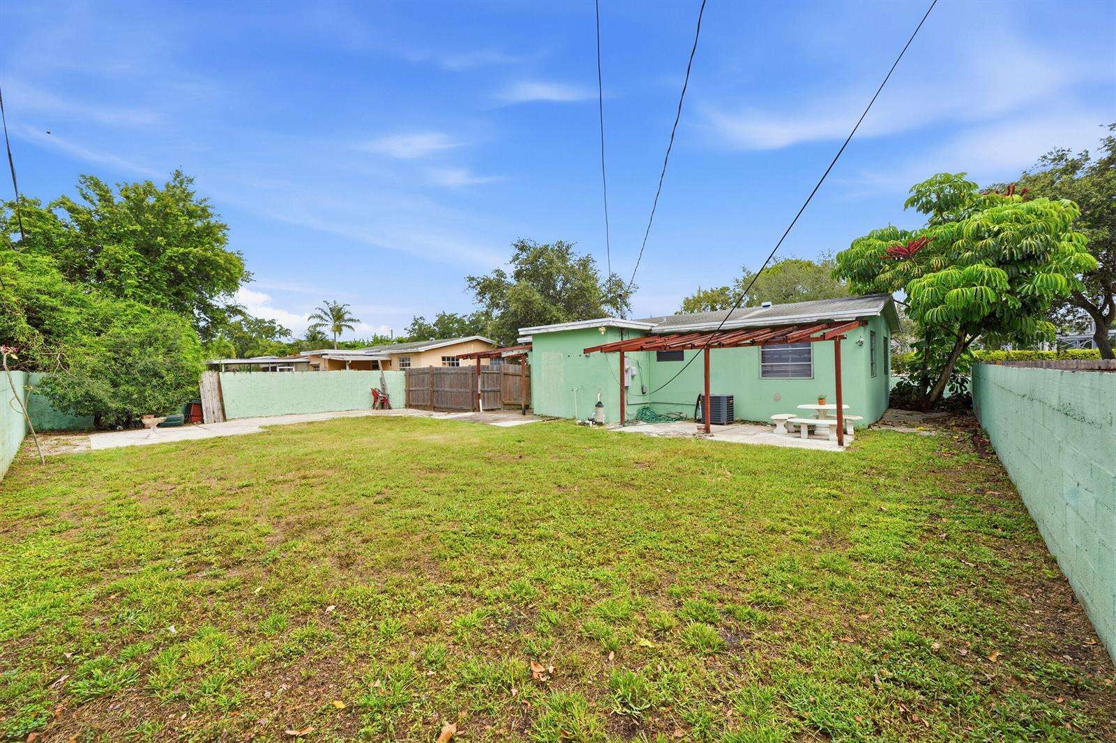 6404 Oak, Hollywood, FL 33024 - For Sale photo 20
