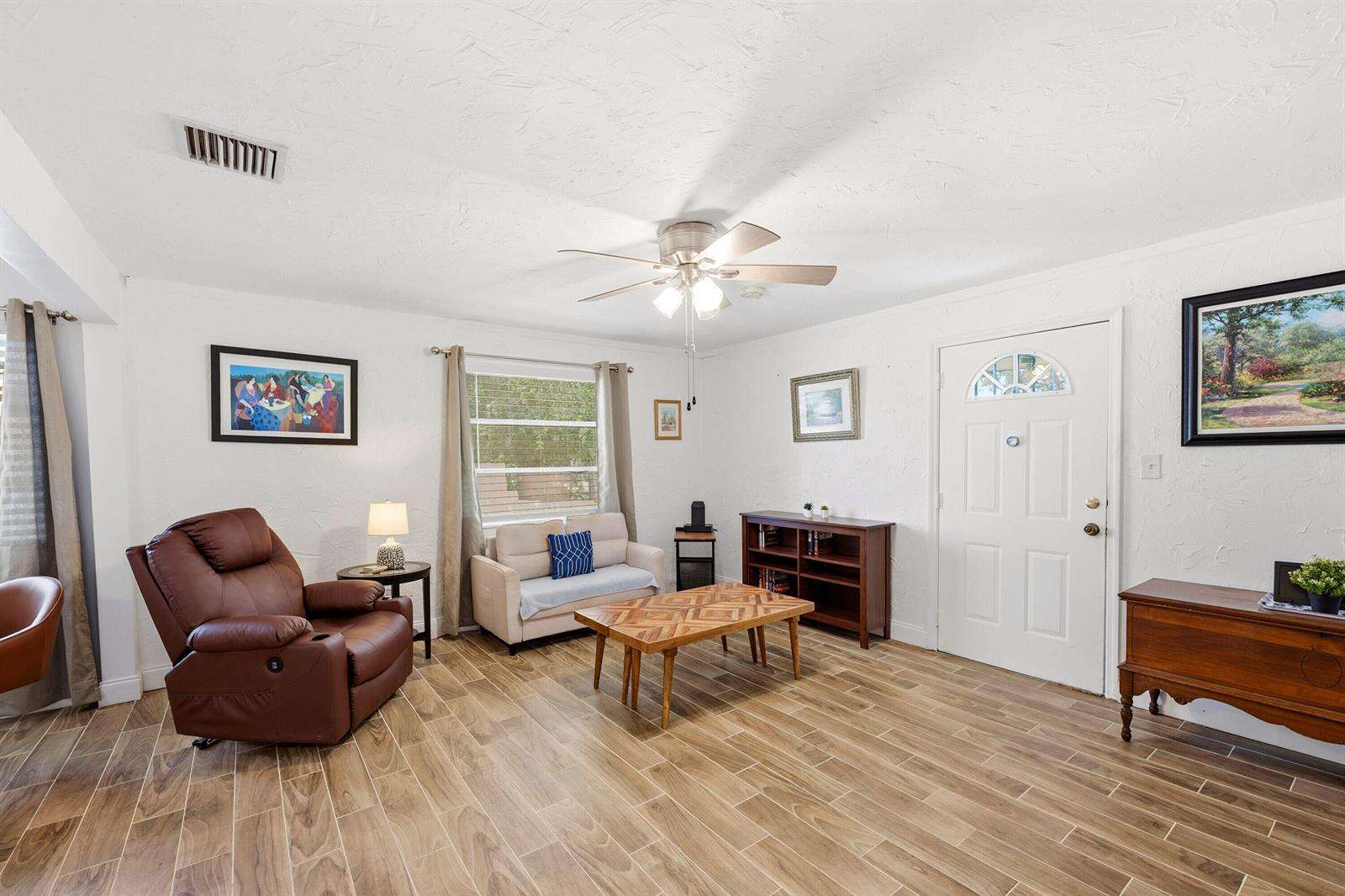 6404 Oak, Hollywood, FL 33024 - For Sale photo 8