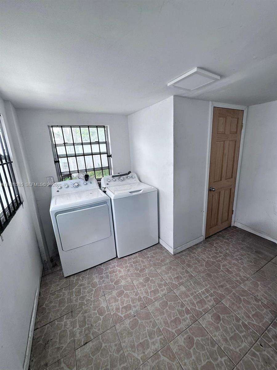 6025 40th St, Miramar, FL 33023 - For Sale photo 23