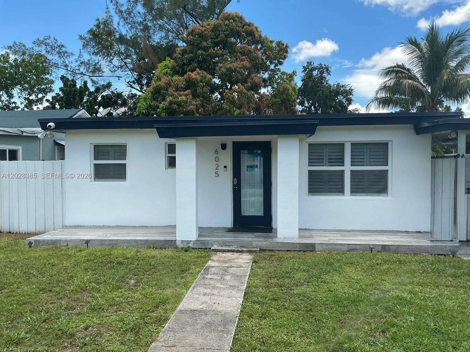 6025 40th St, Miramar, FL 33023 - For Sale photo 4