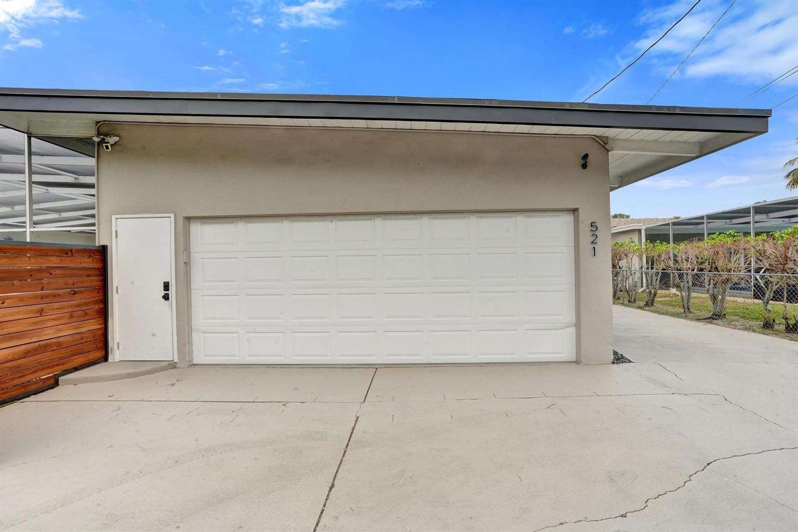 521 Highland, Hollywood, FL 33021 - For Sale photo 21