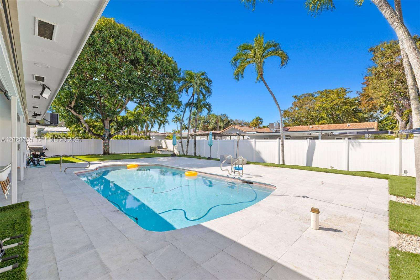 3460 46th Ave, Hollywood, FL 33021 - For Sale photo 2