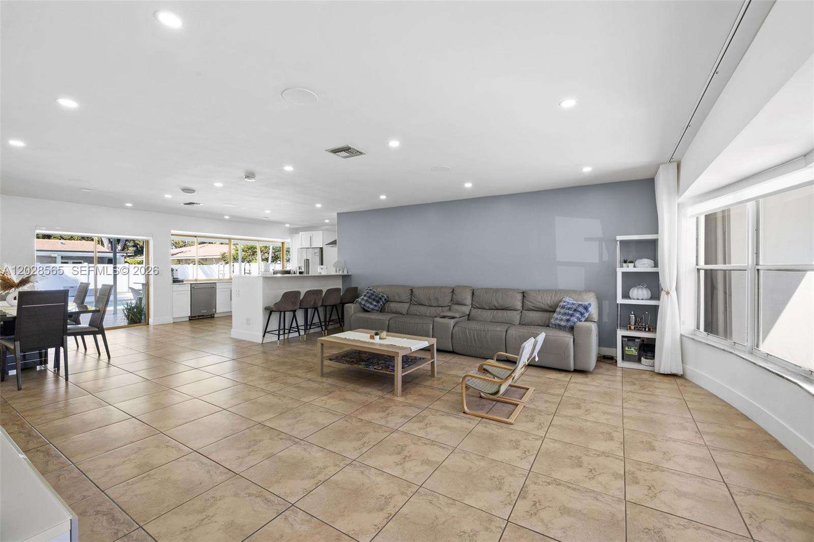 3460 46th Ave, Hollywood, FL 33021 - For Sale photo 4