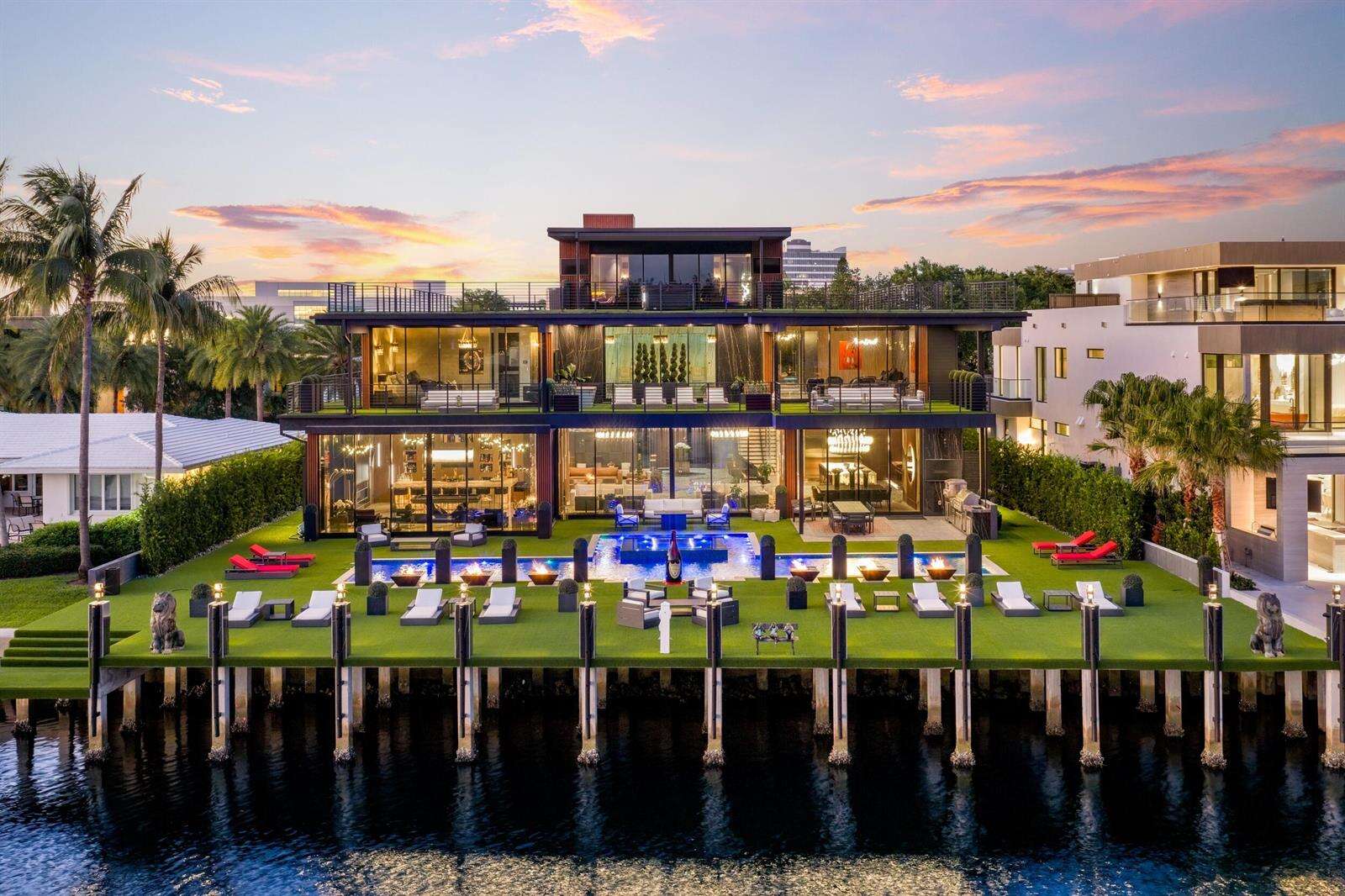 733 Middle River, Fort Lauderdale, FL 33304 - For Sale photo 3