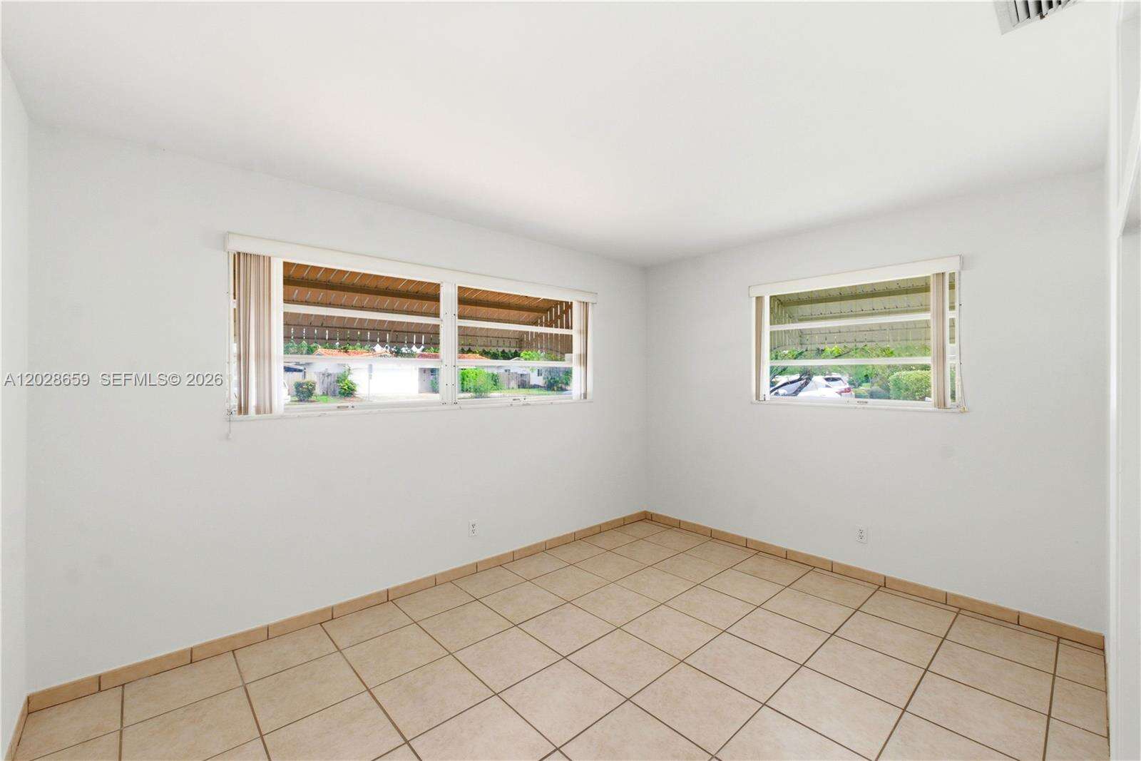 2210 52nd Ave, Hollywood, FL 33021 - For Sale photo 28