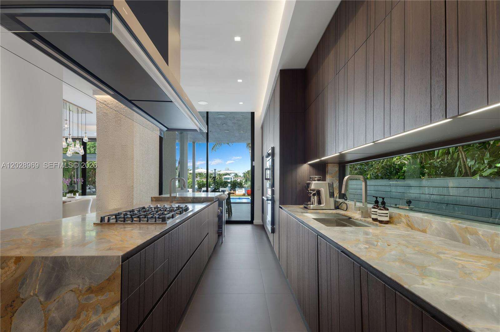 508 Dilido Dr, Miami Beach, FL 33139 - For Sale photo 6