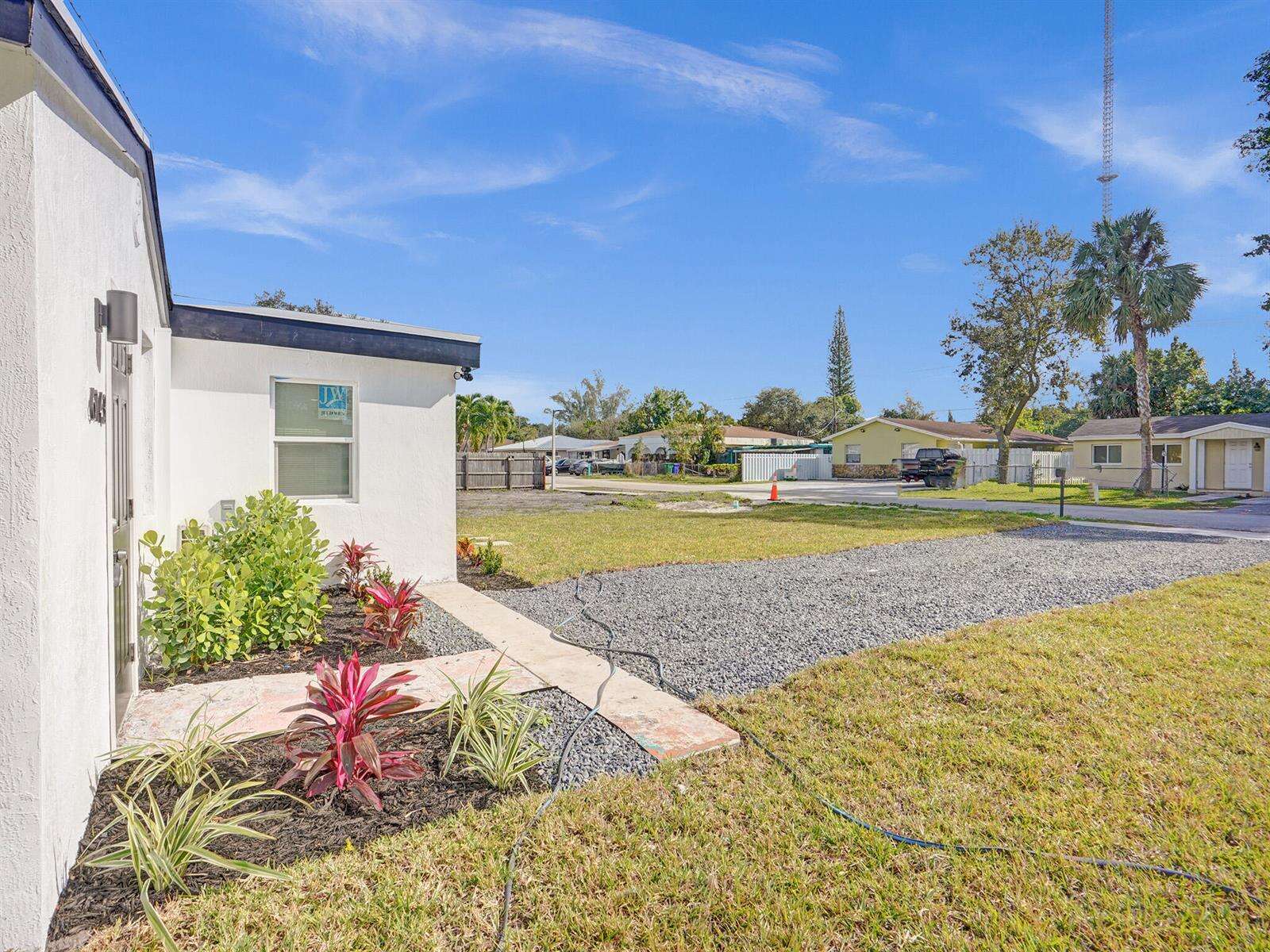 6143 40th, Miramar, FL 33023 - For Sale photo 3