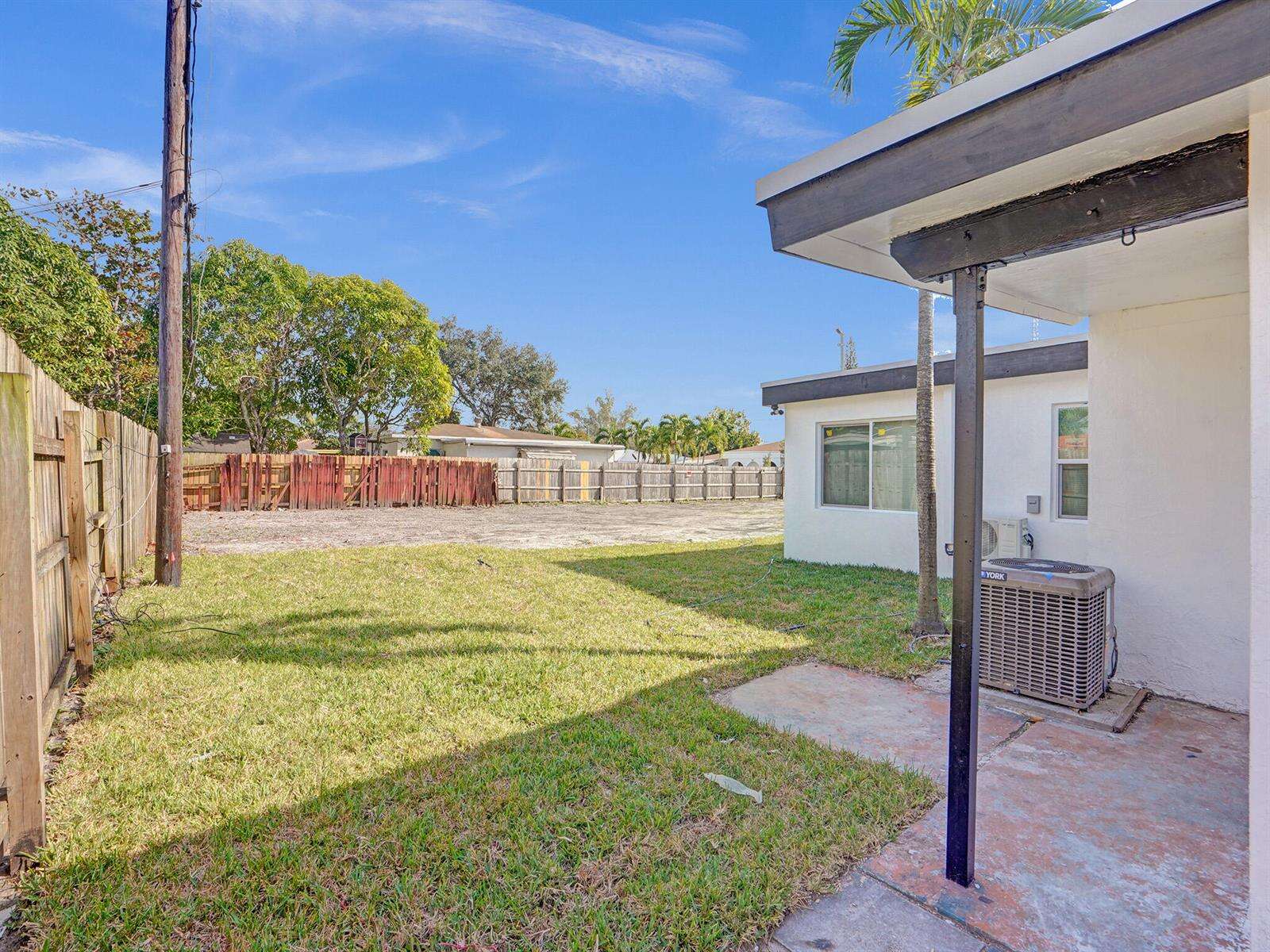 6143 40th, Miramar, FL 33023 - For Sale photo 40