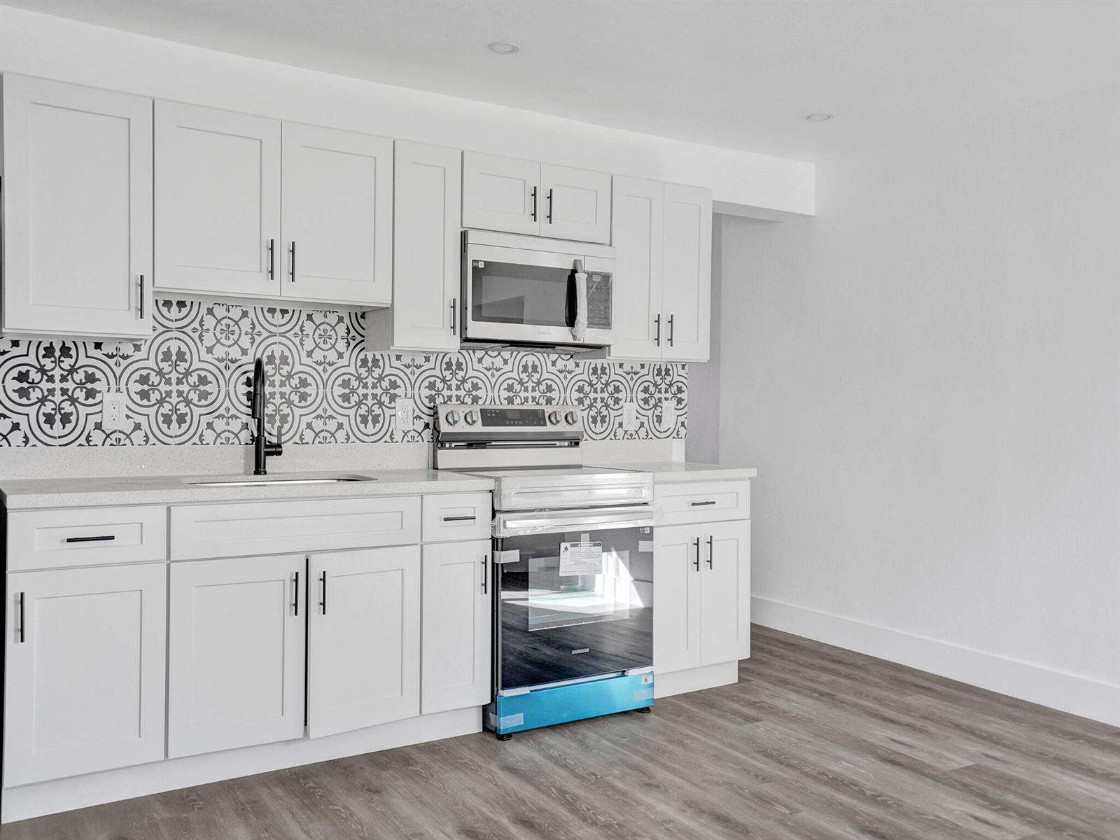 6143 40th, Miramar, FL 33023 - For Sale photo 7