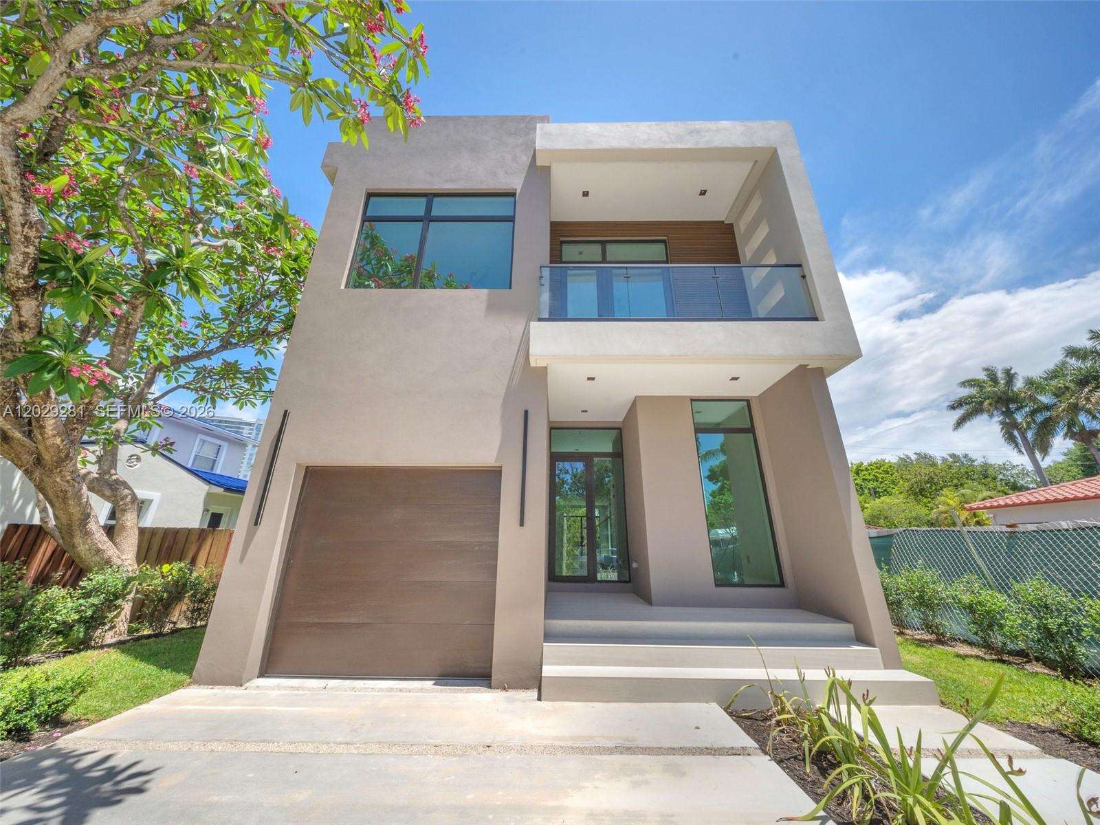 1637 Monroe St, Hollywood, FL 33020 - For Sale photo 1