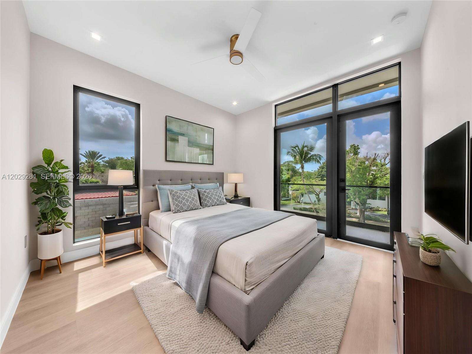 1637 Monroe St, Hollywood, FL 33020 - For Sale photo 5
