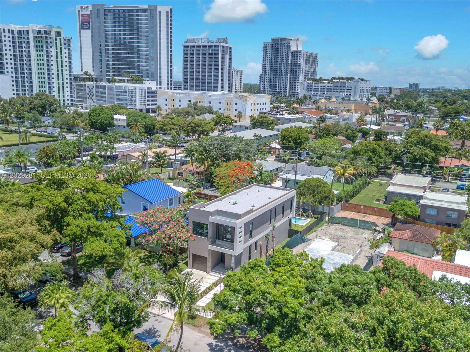 1637 Monroe St, Hollywood, FL 33020 - For Sale photo 47