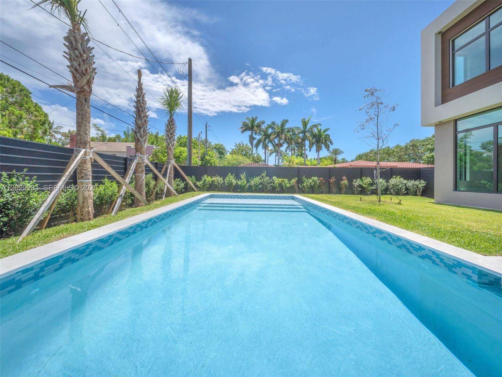 1637 Monroe St, Hollywood, FL 33020 - For Sale photo 7