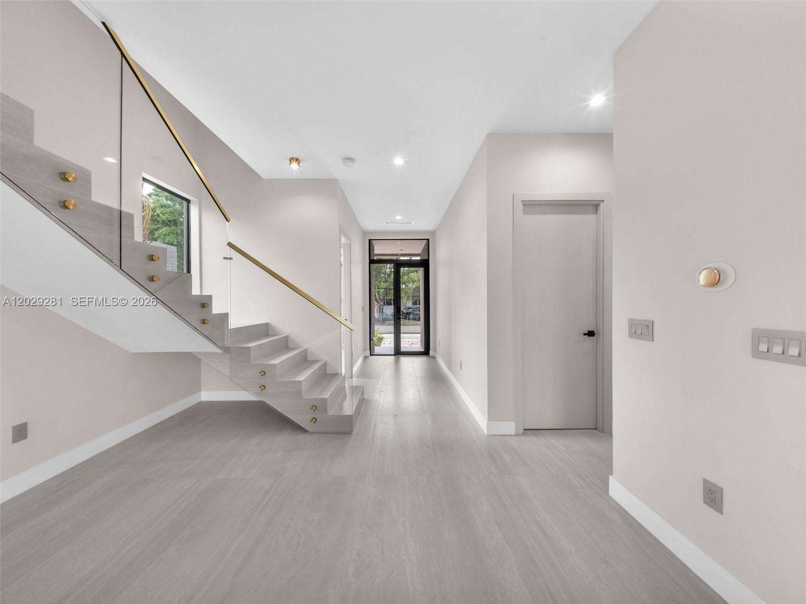 1637 Monroe St, Hollywood, FL 33020 - For Sale photo 8