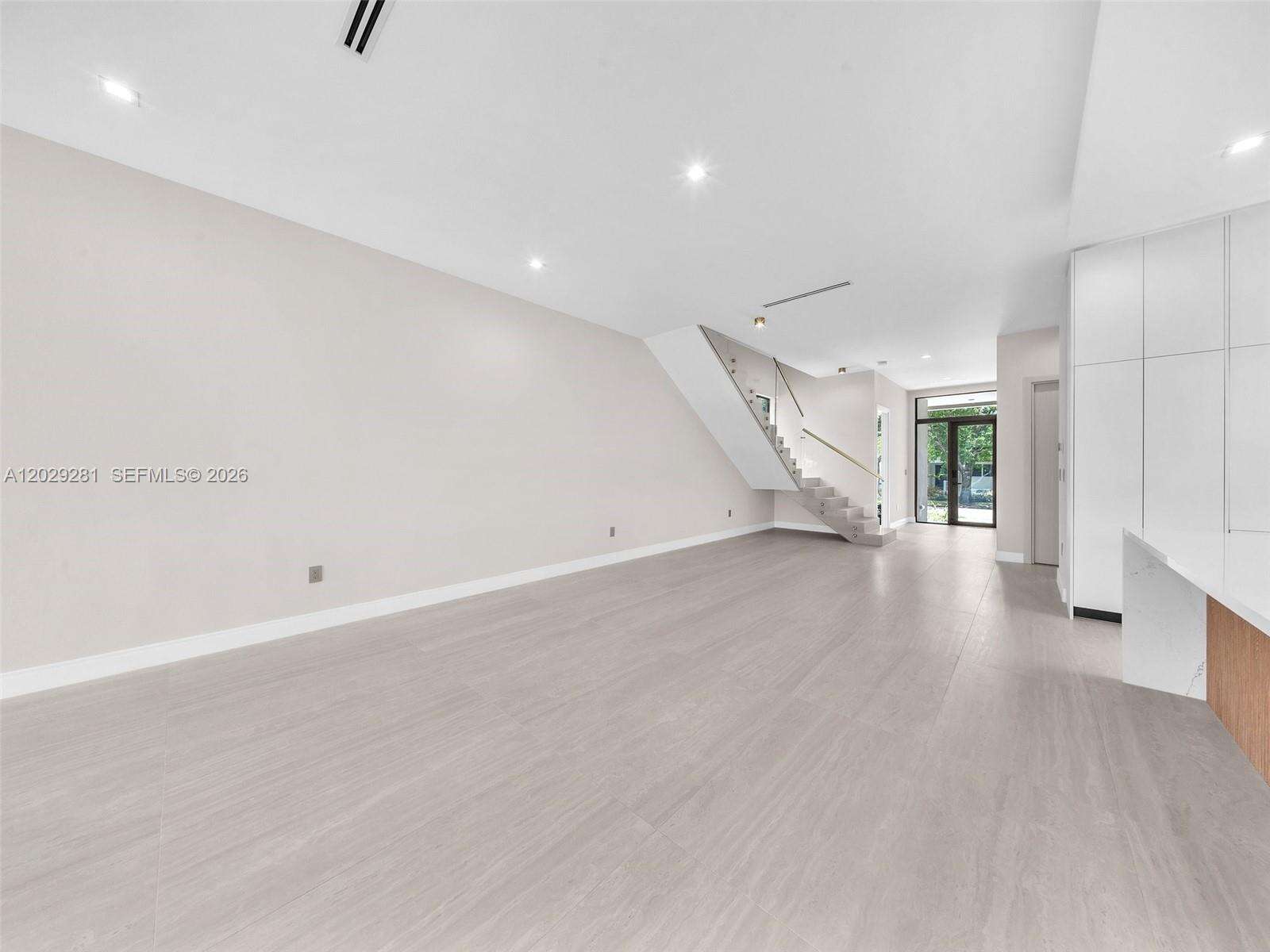 1637 Monroe St, Hollywood, FL 33020 - For Sale photo 9