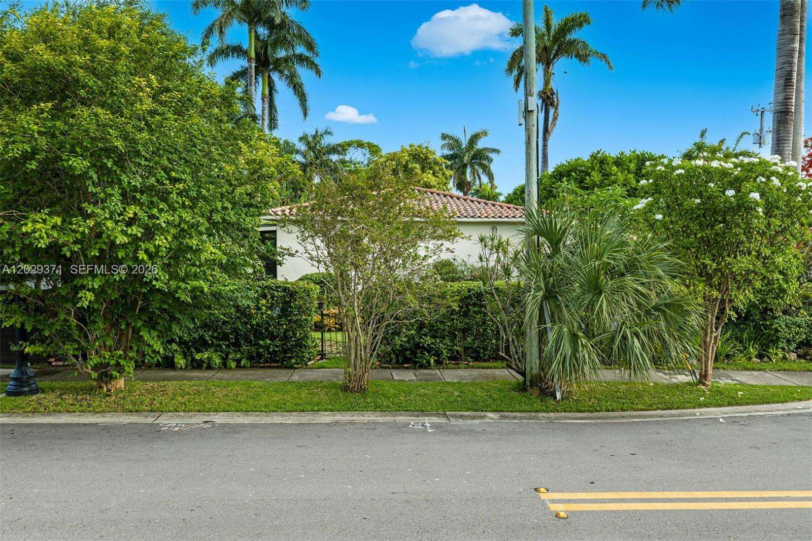 455 Dilido Dr, Miami Beach, FL 33139 - For Sale photo 17