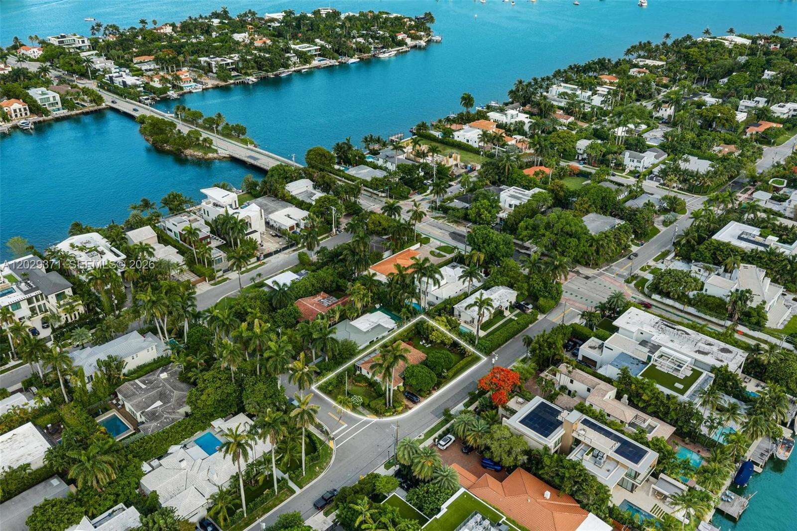 455 Dilido Dr, Miami Beach, FL 33139 - For Sale photo 3