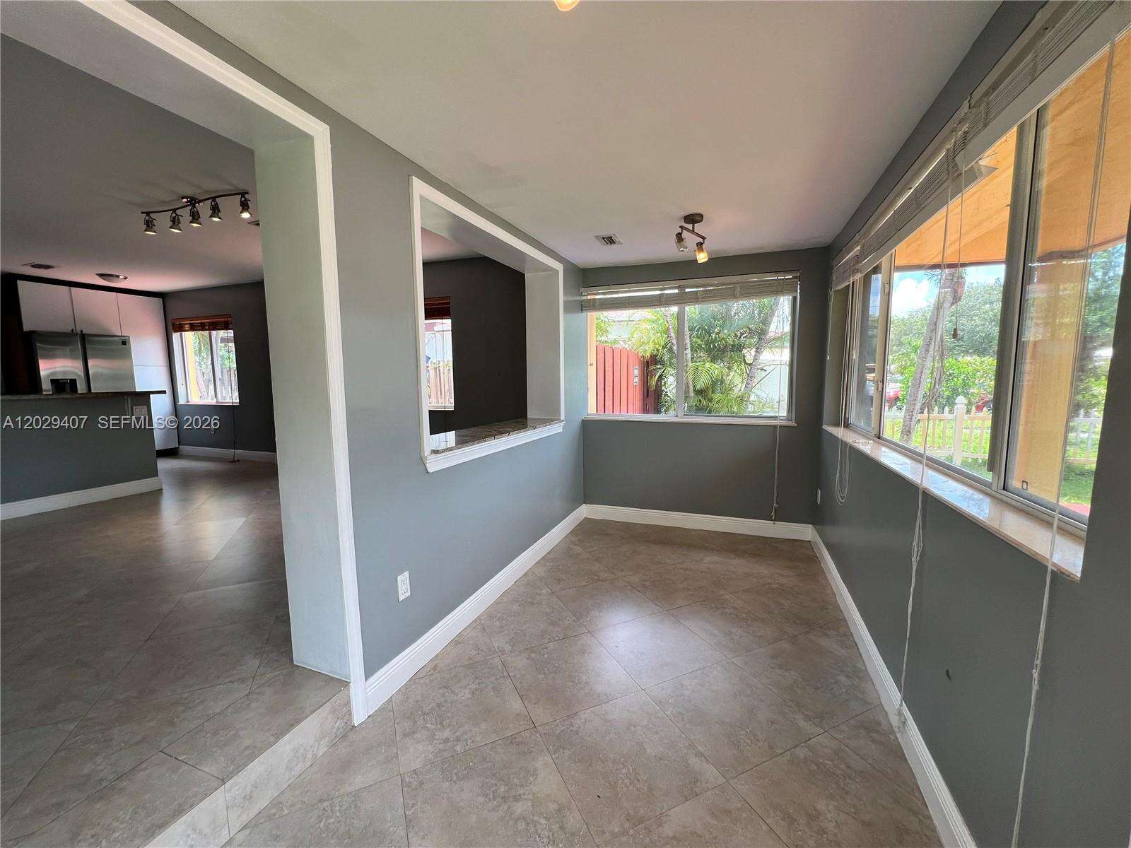 2502 Dewey St, Hollywood, FL 33020 - For Sale photo 2