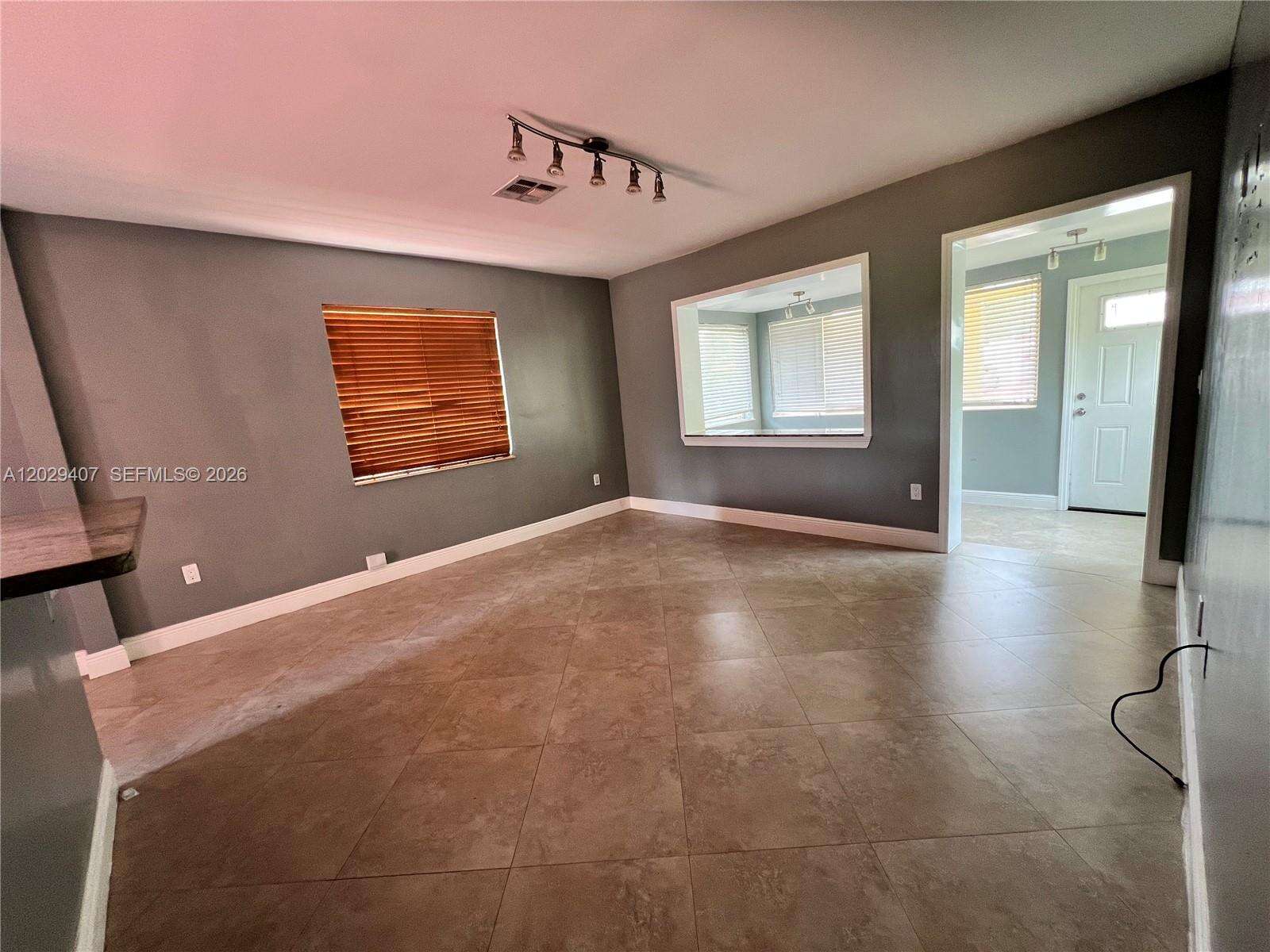 2502 Dewey St, Hollywood, FL 33020 - For Sale photo 9