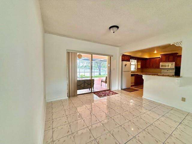 2000 86th, Pembroke Pines, FL 33024 - For Sale photo 13