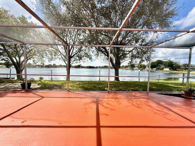 2000 86th, Pembroke Pines, FL 33024 - For Sale photo 17