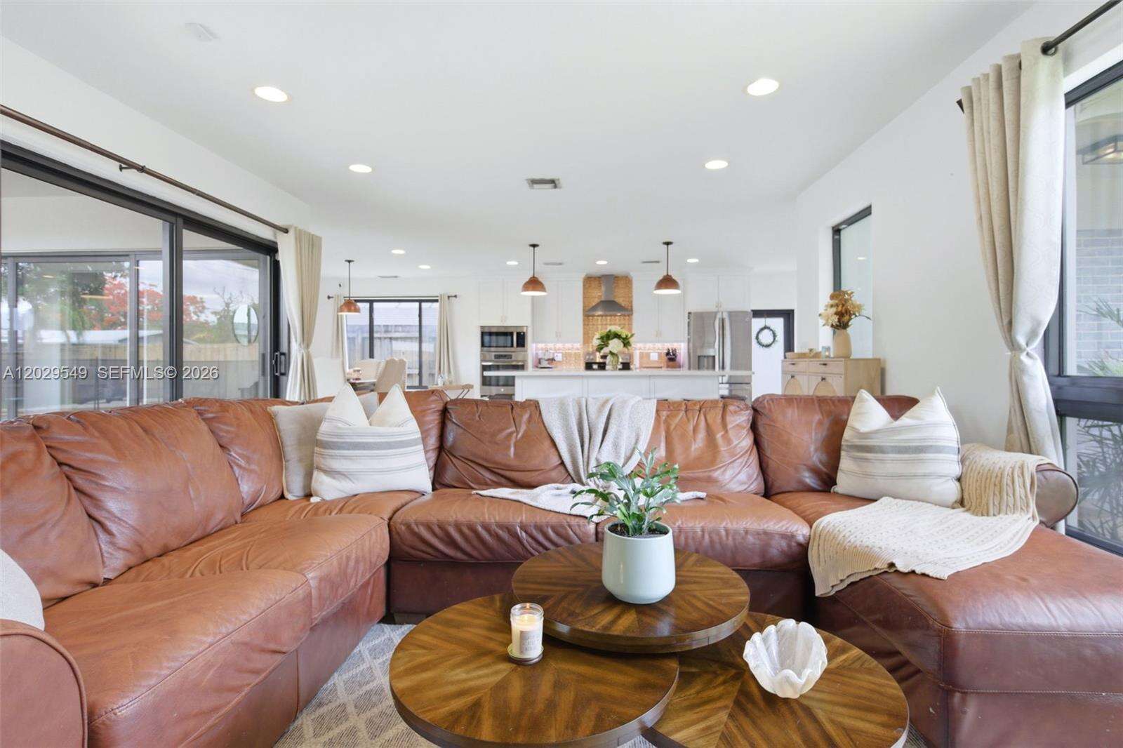 4407 Park Rd, Hollywood, FL 33021 - For Sale photo 4