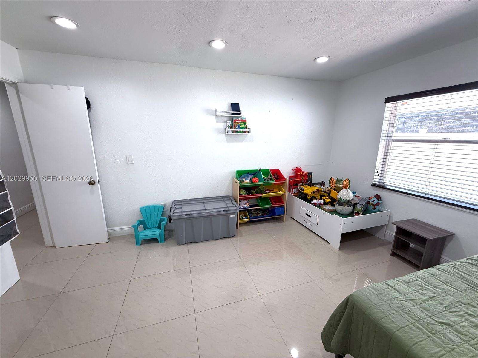 1071 86th Ave, Pembroke Pines, FL 33025 - For Sale photo 19