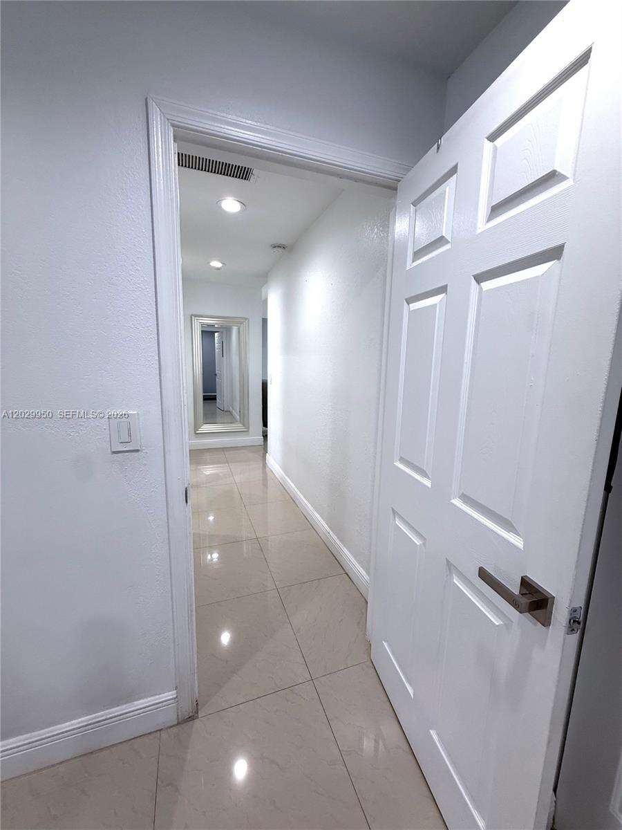 1071 86th Ave, Pembroke Pines, FL 33025 - For Sale photo 24