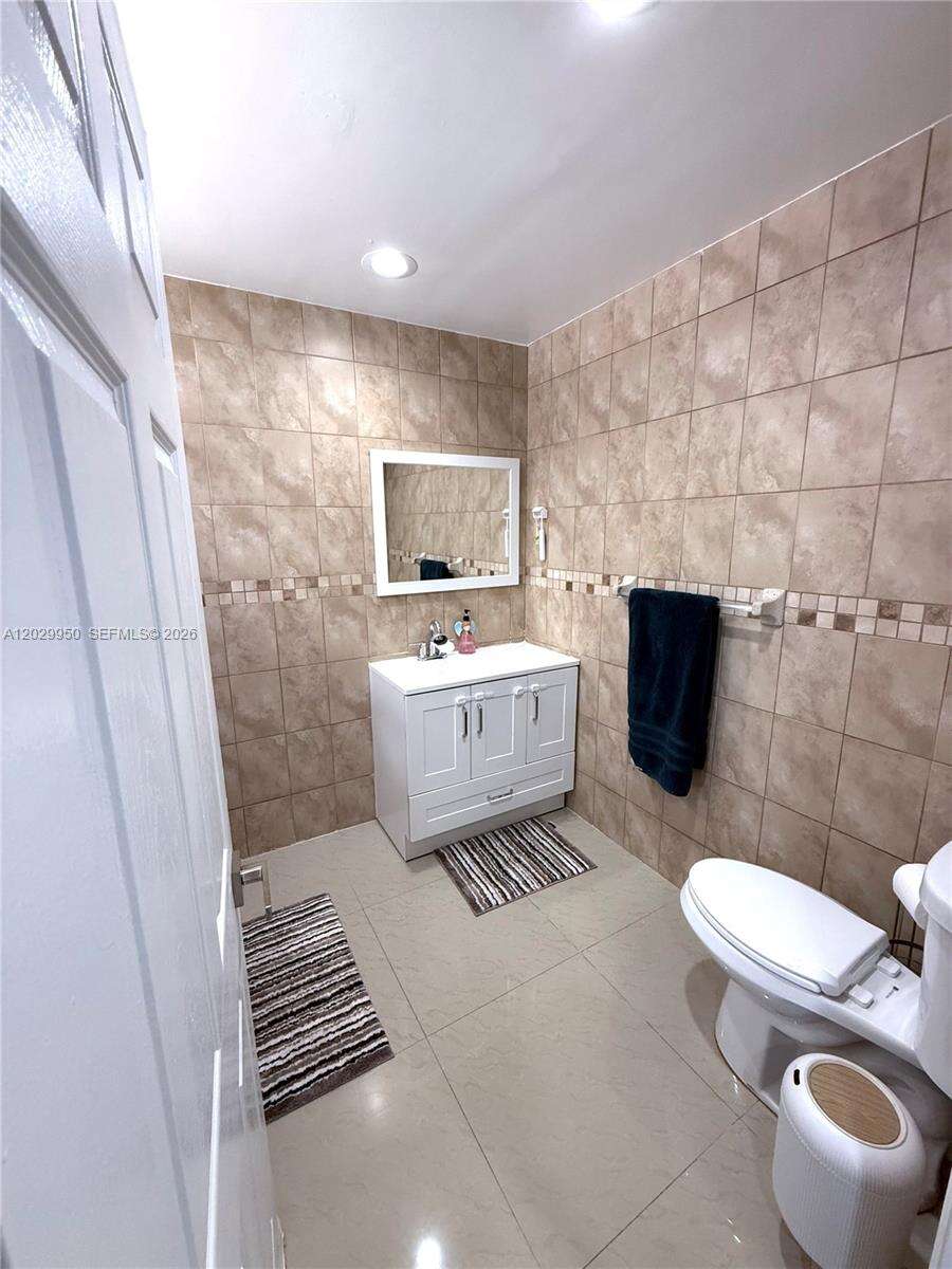 1071 86th Ave, Pembroke Pines, FL 33025 - For Sale photo 29