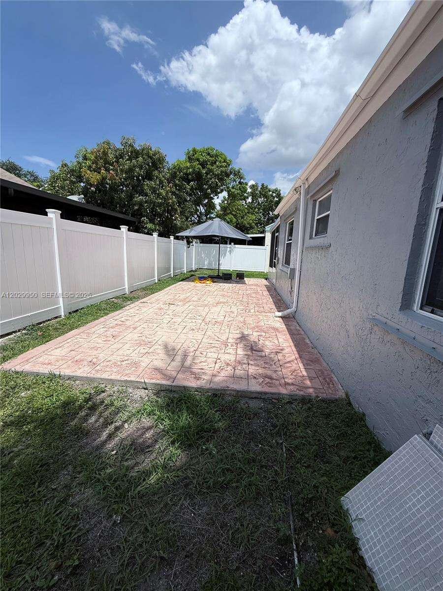 1071 86th Ave, Pembroke Pines, FL 33025 - For Sale photo 41