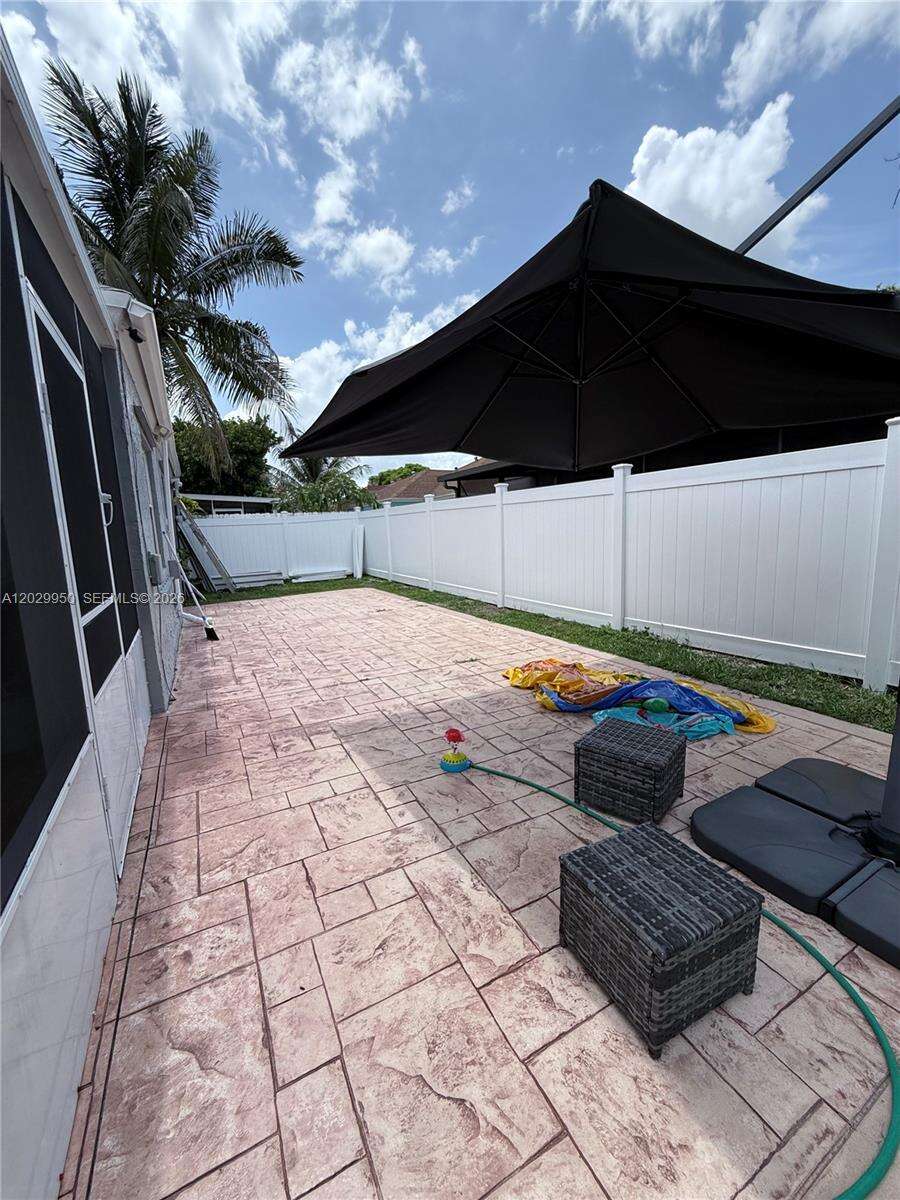 1071 86th Ave, Pembroke Pines, FL 33025 - For Sale photo 42