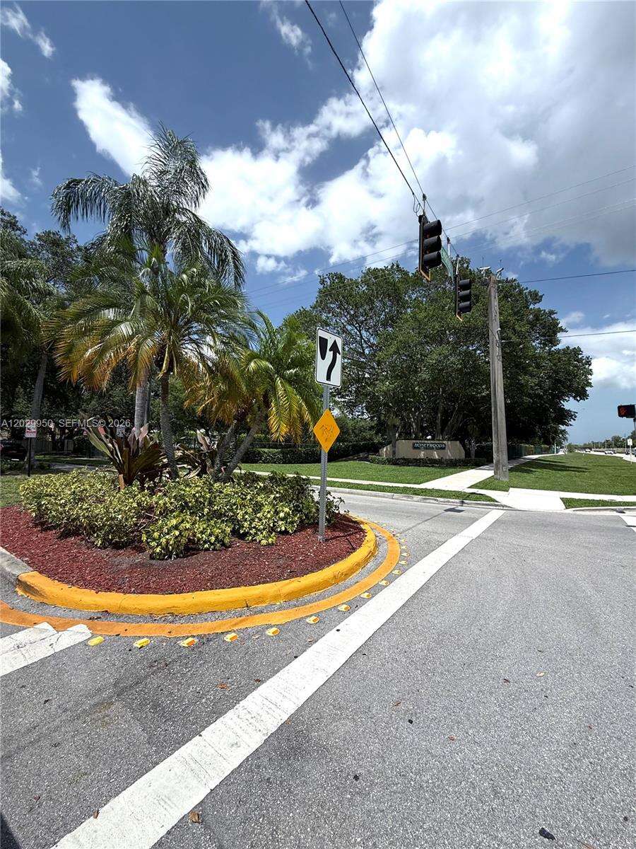 1071 86th Ave, Pembroke Pines, FL 33025 - For Sale photo 51
