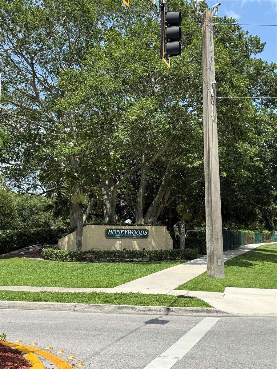 1071 86th Ave, Pembroke Pines, FL 33025 - For Sale photo 53
