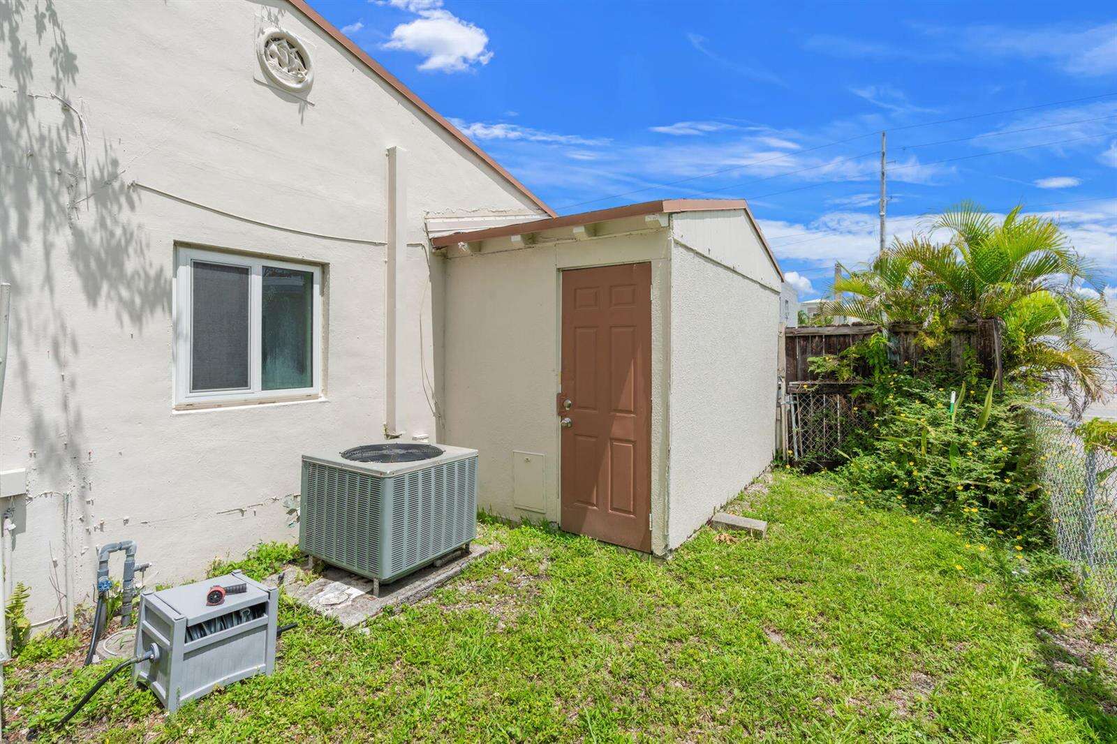 2126 Washington, Hollywood, FL 33020 - For Sale photo 25