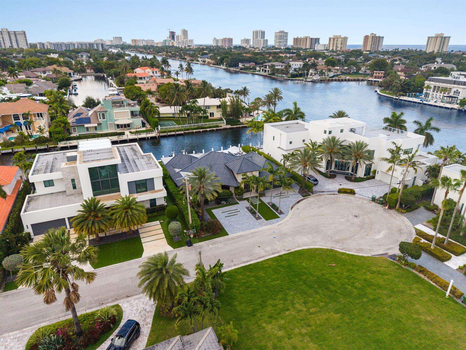 3321 59th, Fort Lauderdale, FL 33308 - For Sale photo 2