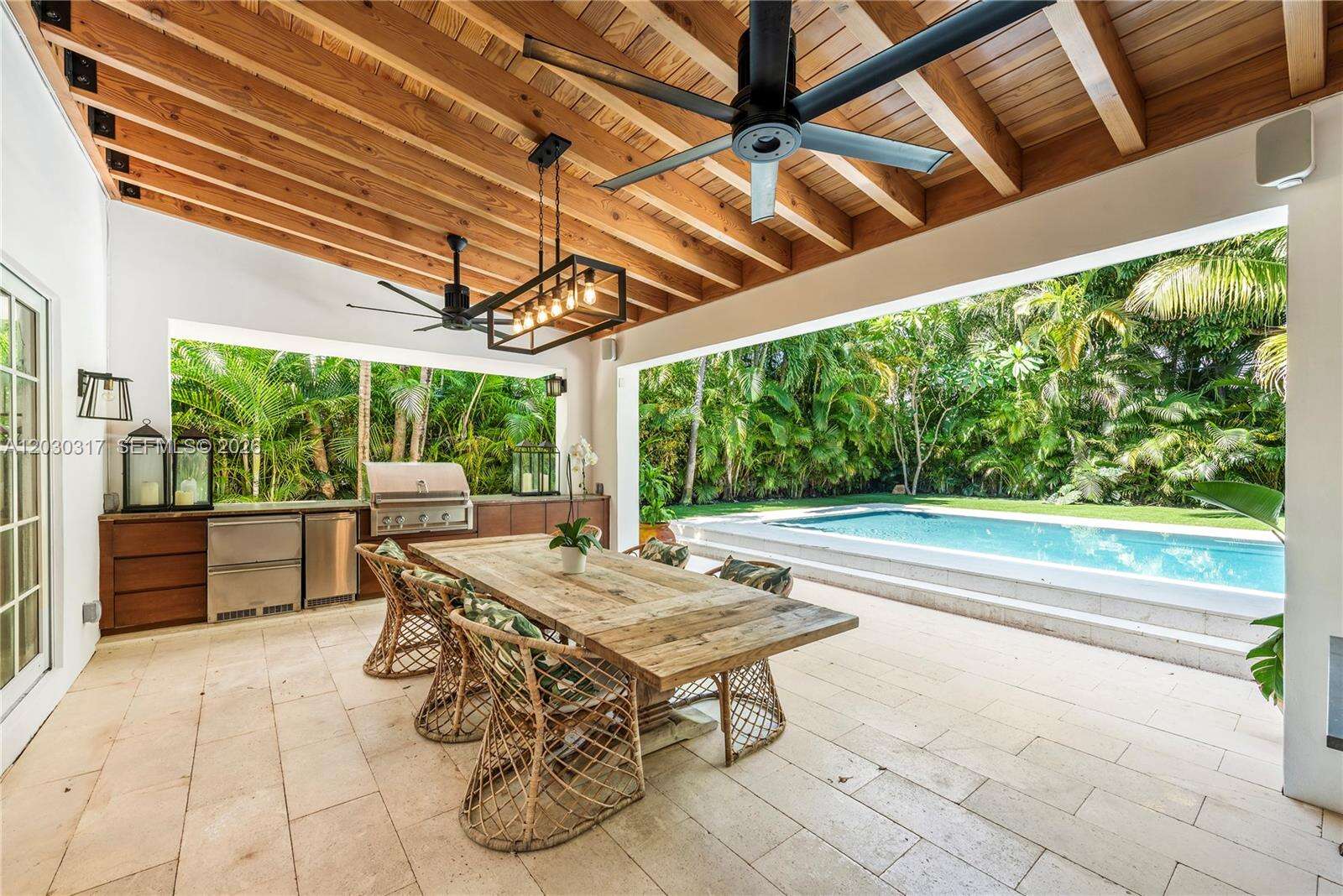 5236 Pine Tree Dr, Miami Beach, FL 33140 - For Sale photo 2