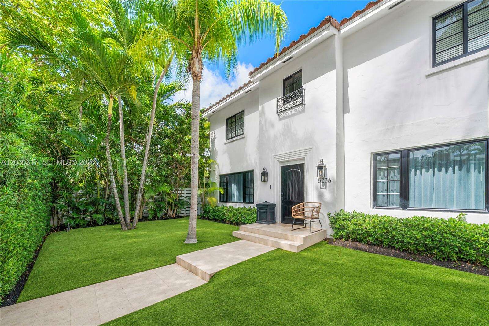 5236 Pine Tree Dr, Miami Beach, FL 33140 - For Sale photo 6