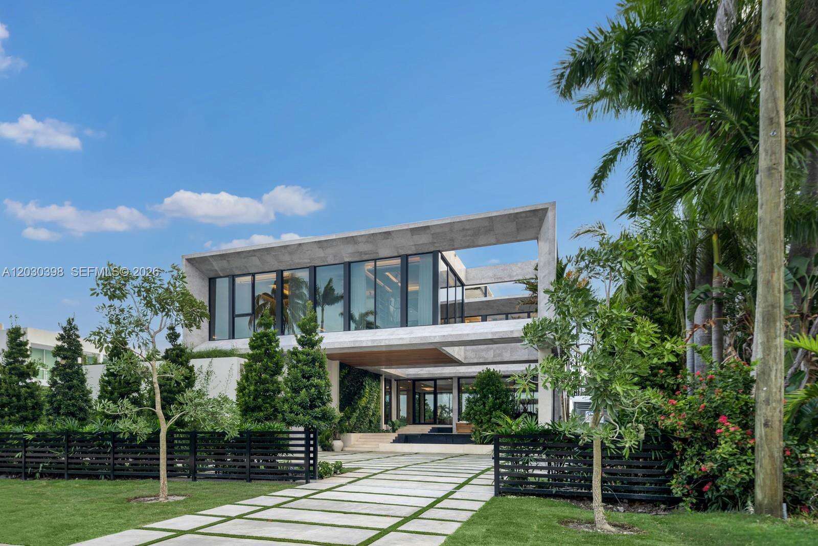 360 Hibiscus Drive, Miami Beach, FL 33139 - For Sale photo 3
