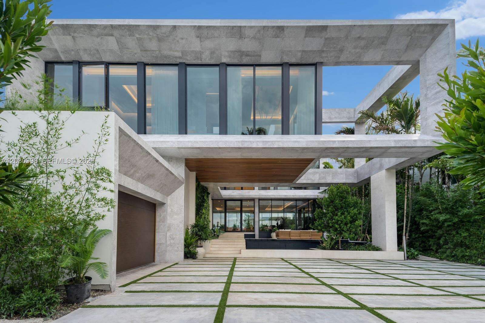 360 Hibiscus Drive, Miami Beach, FL 33139 - For Sale photo 4