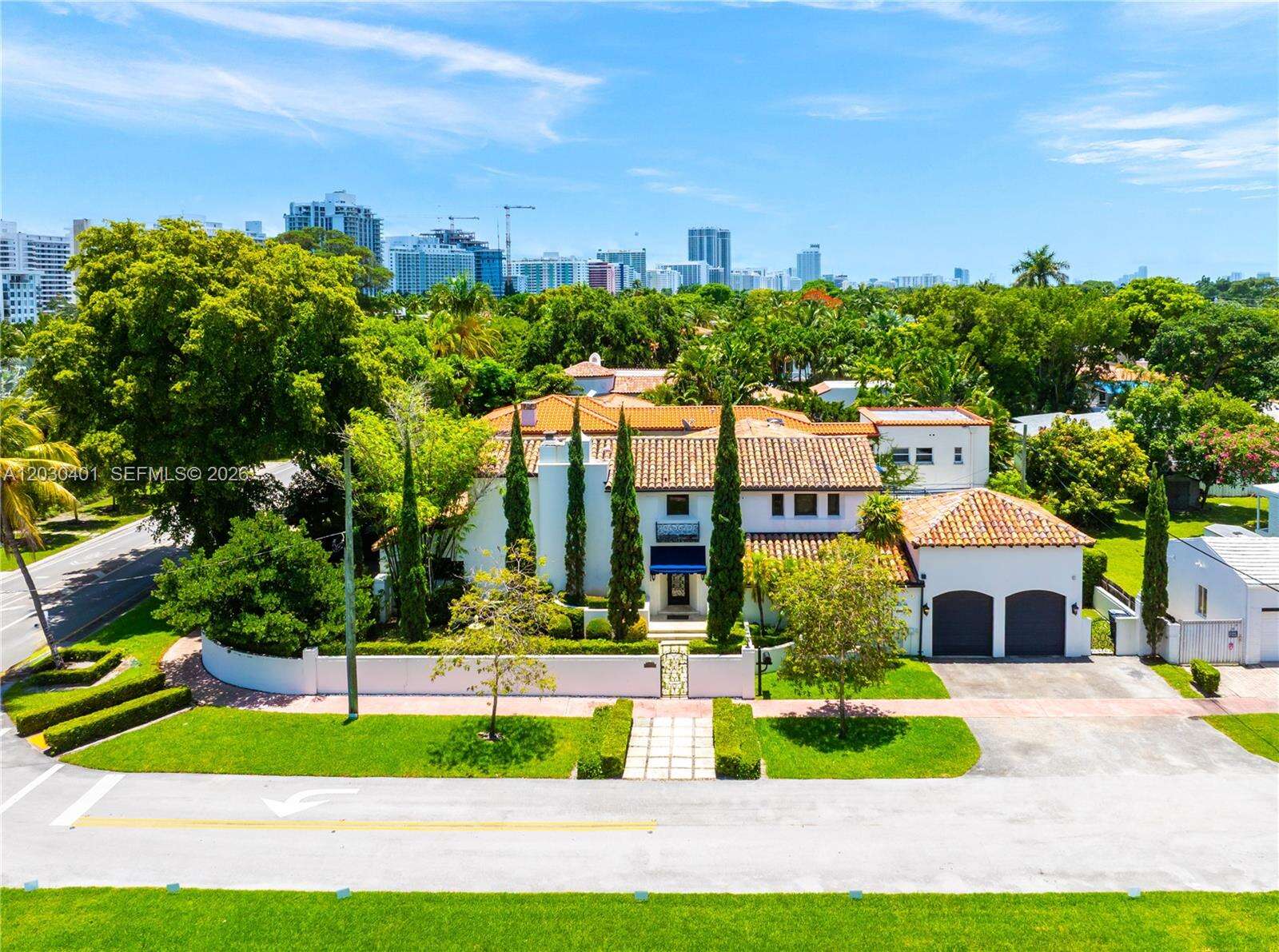 5860 Pine Tree Dr, Miami Beach, FL 33140 - For Sale photo 1