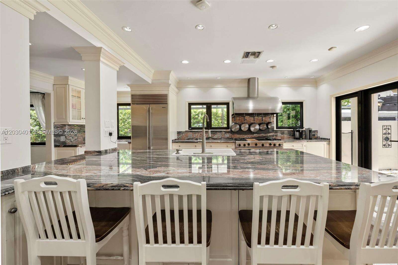 5860 Pine Tree Dr, Miami Beach, FL 33140 - For Sale photo 39