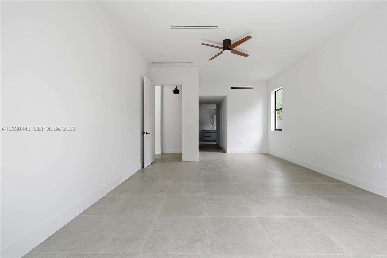 131 Miami Gardens Rd, West Park, FL 33023 - For Sale photo 19