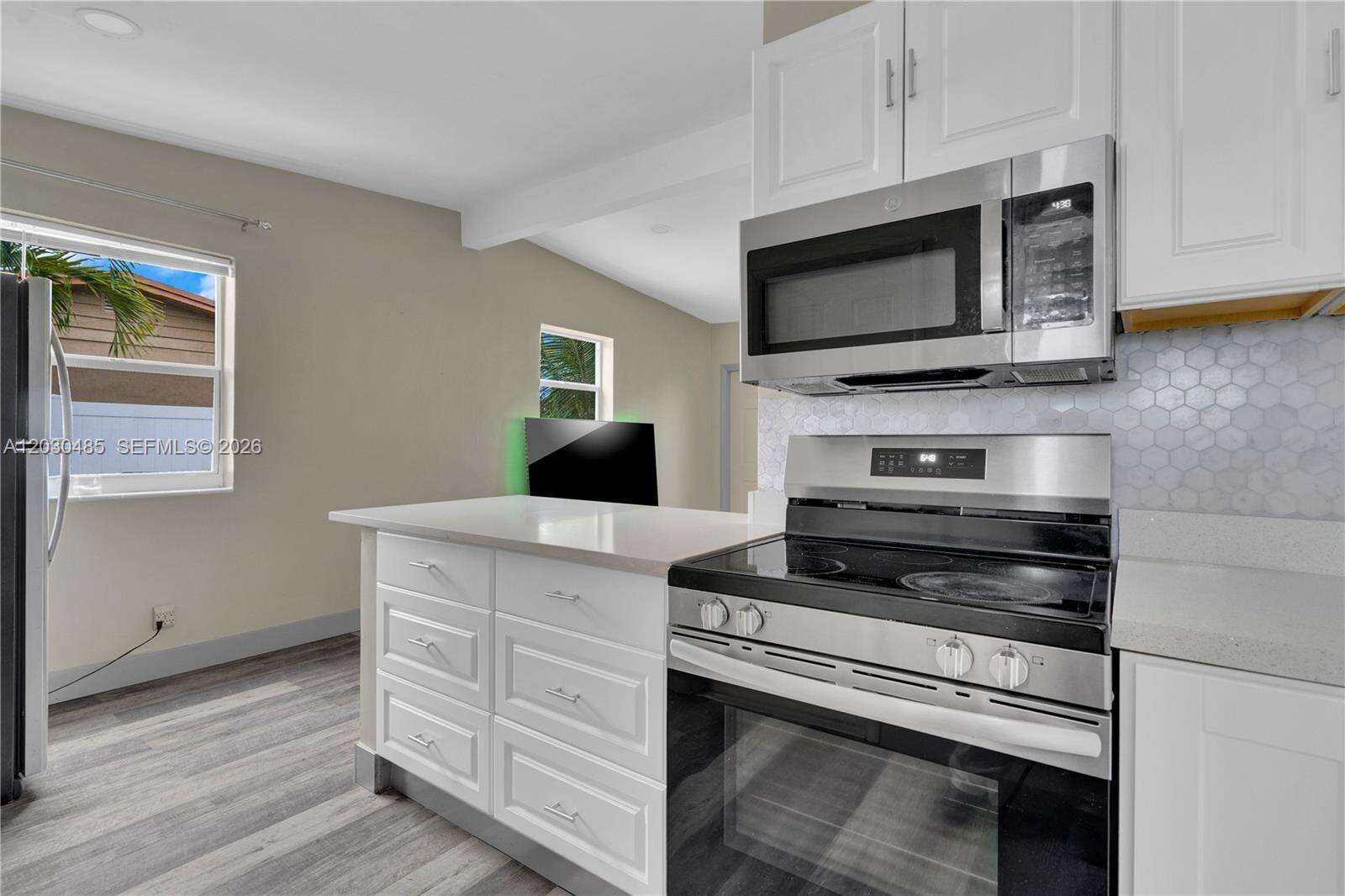 7220 Arthur St, Hollywood, FL 33024 - For Sale photo 12