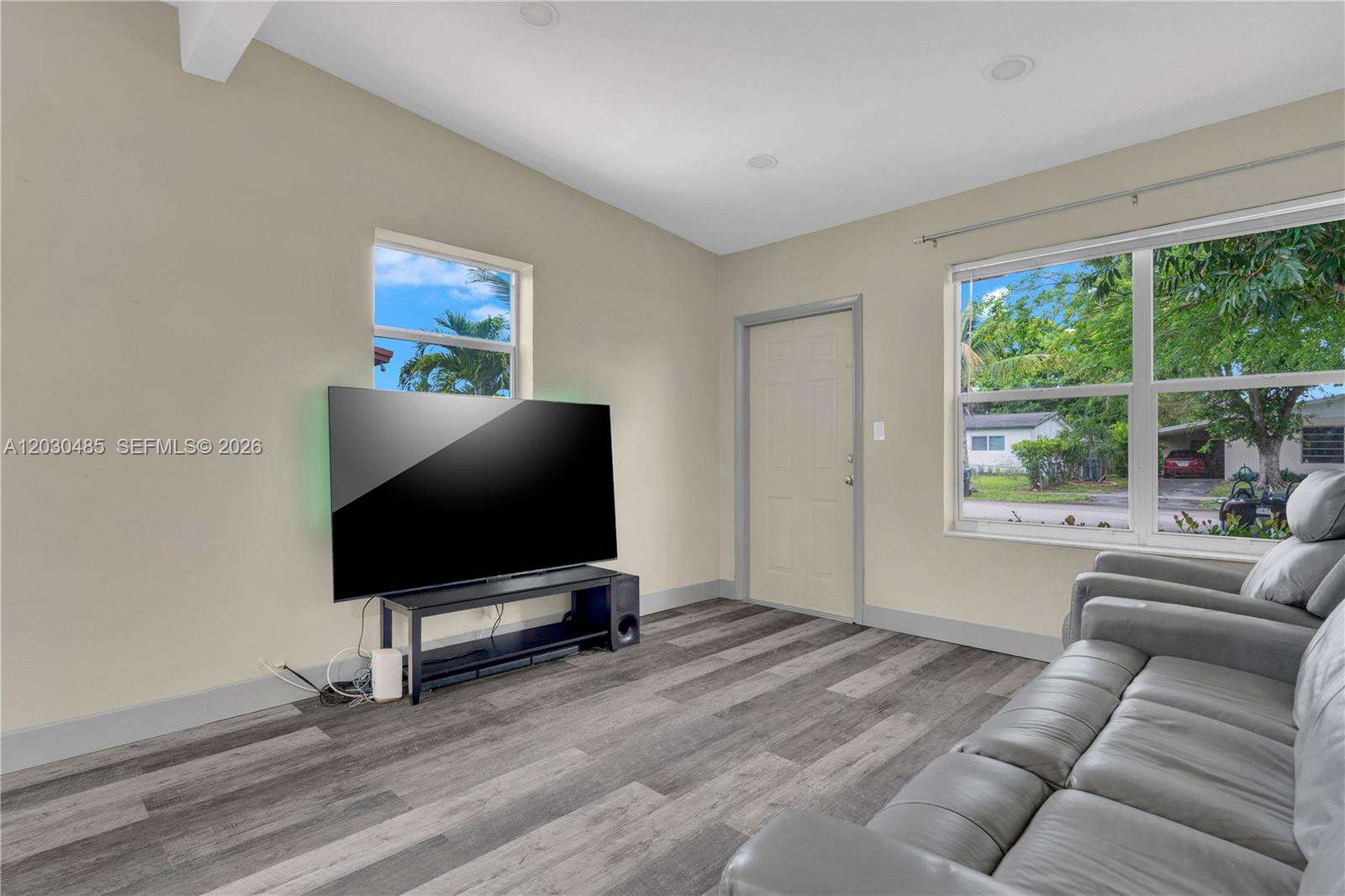 7220 Arthur St, Hollywood, FL 33024 - For Sale photo 16