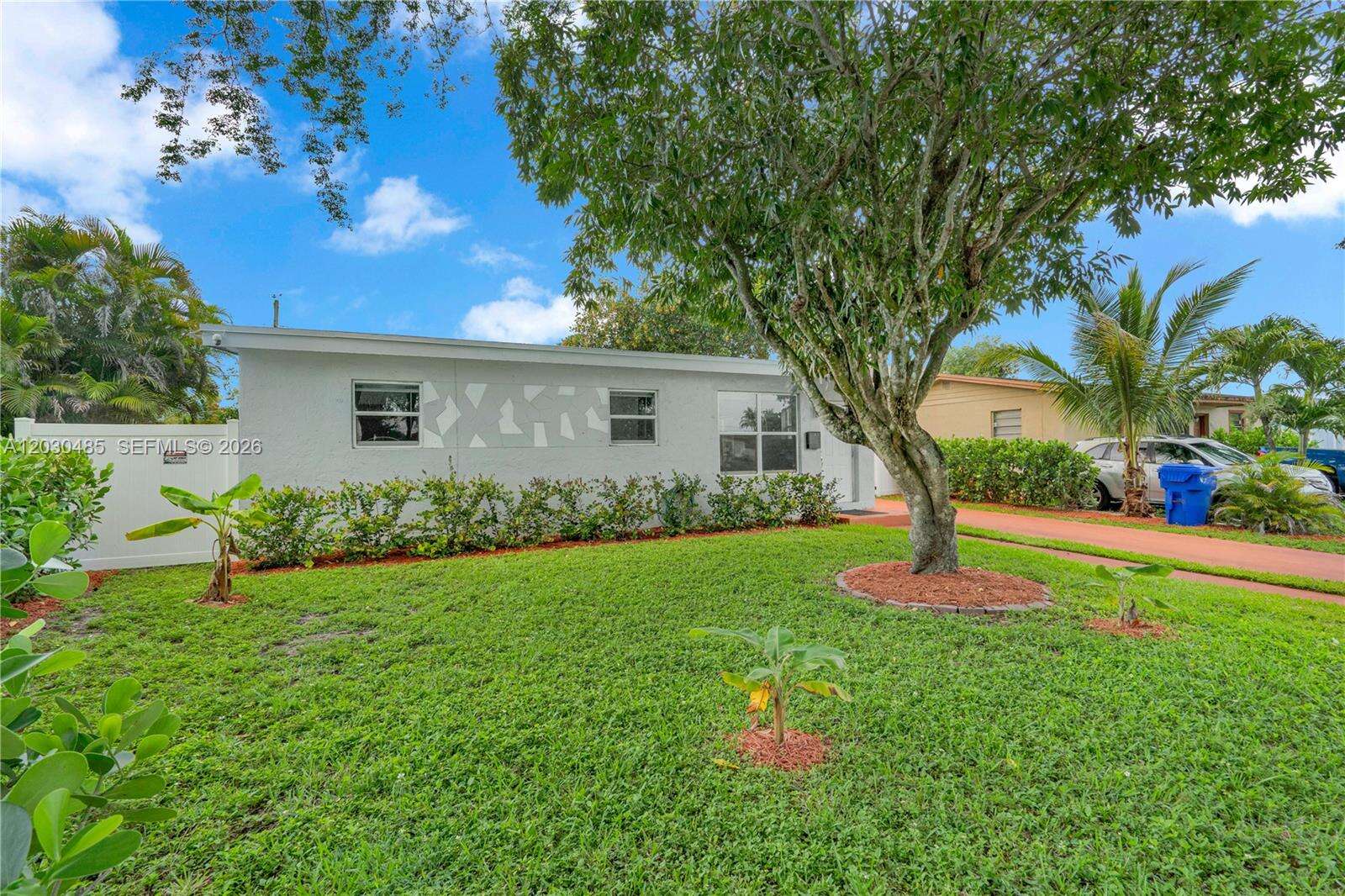7220 Arthur St, Hollywood, FL 33024 - For Sale photo 4