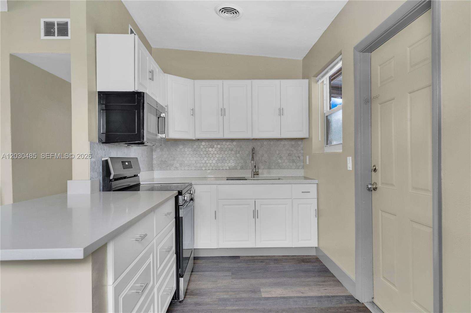 7220 Arthur St, Hollywood, FL 33024 - For Sale photo 7